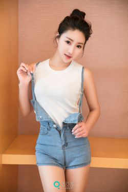 被同学征服的巨ru麻麻2